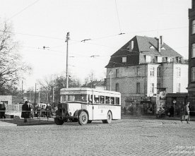 04230a_Lu171 am Hbf, Blick in die heutige Konrad-Adenauer-Str. in Richtung Lindenplatz