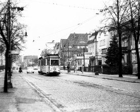 09504_Lu359 Tw 251 + Bw 390 stadteinwärts an der Ecke Fackenburger Allee/Bei der Lohmühle