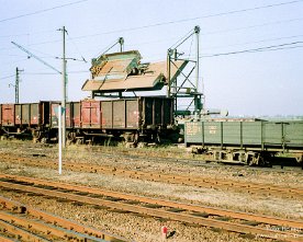 24806a_oeg OEG Rübenverladung in Mannheim-Seckenheim