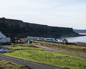 20150929-HE-008.1280 DRS 37402 mit NT 2C40 08.42 Carlisle - Barrow-in-Furness in Parton