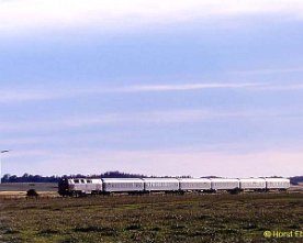 094110_mz_nordpilen_fh Vergangen sind auch die durchgehenden Verbindungen von Deutschland bis Frederikshavn ebenso wie seit Oktober 2000 die Reisezugeinsätze von MZ I-III. P 2184...