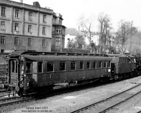 01603a_db6028 DB 50 399 mit Italien-Skandinavien-Express beim Rangieren in Lübeck Hbf