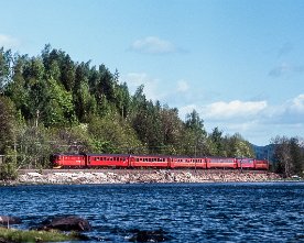 069736_el11_holmestrand.1280 NSB El11.2096 (IC803), Holmestrand